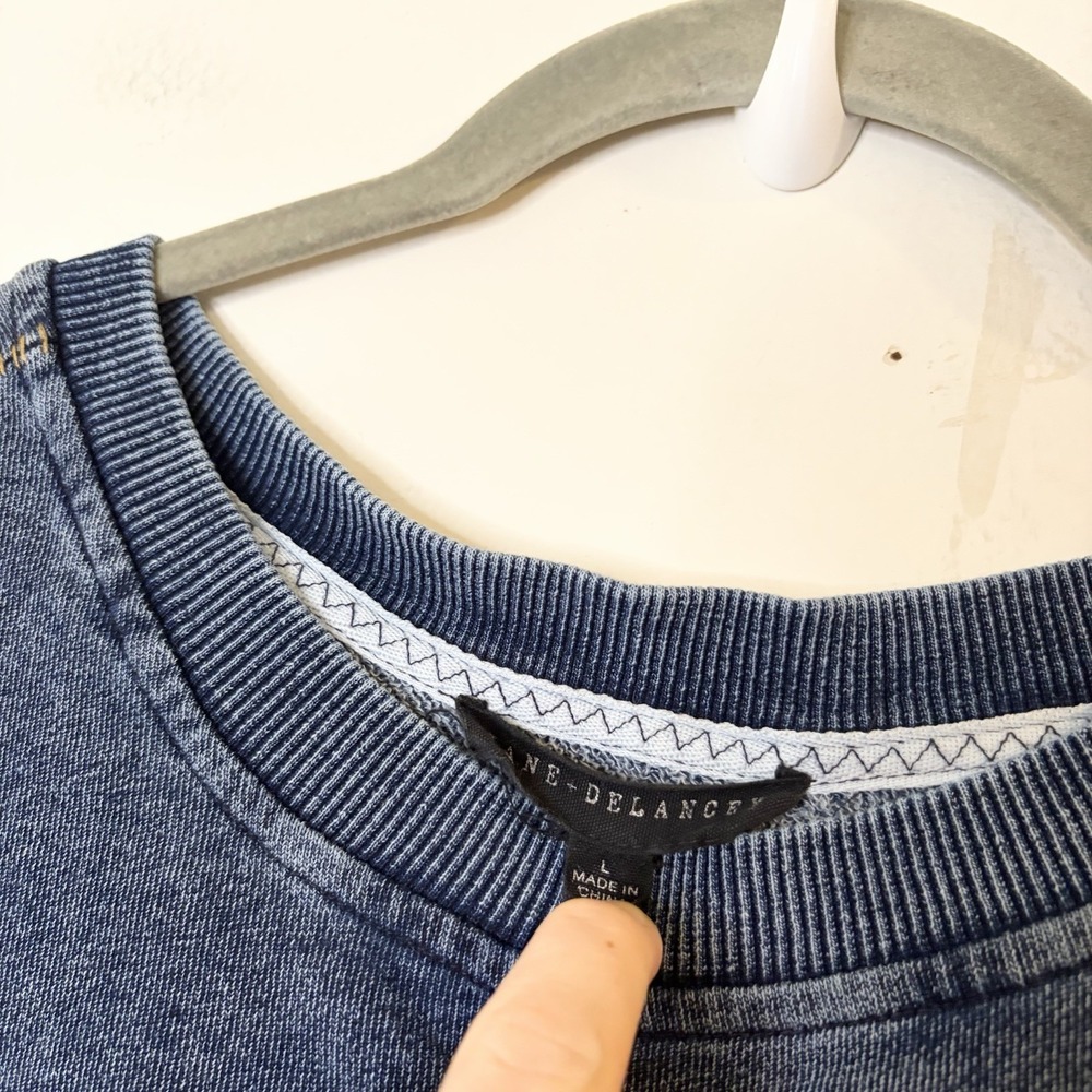 Jane and Delancey Blue Acid Wash Long Sleeve Sweatshirt Mineral Crew Size L - Picture 4 of 5